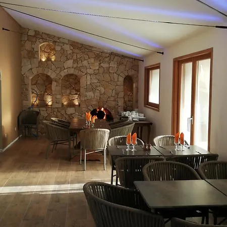 Ferayola Hotel 3*