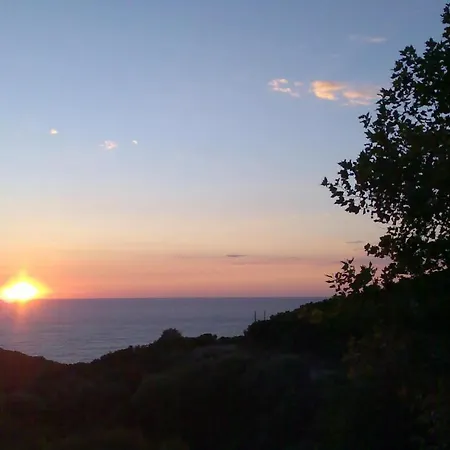 Ferayola Hotel 3*