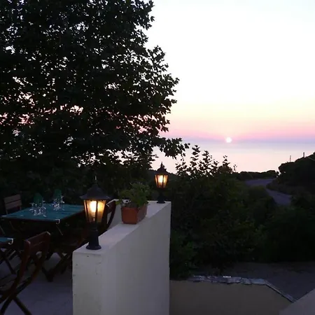 Hotel Ferayola Galeria (Corsica)