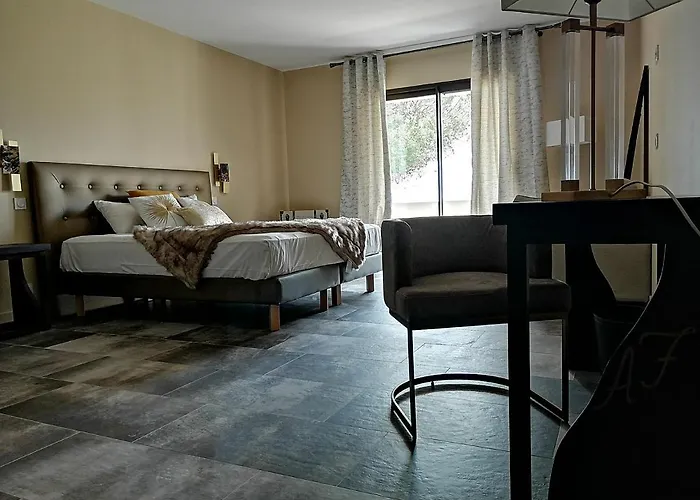 Ferayola Otel Galeria (Corsica)
