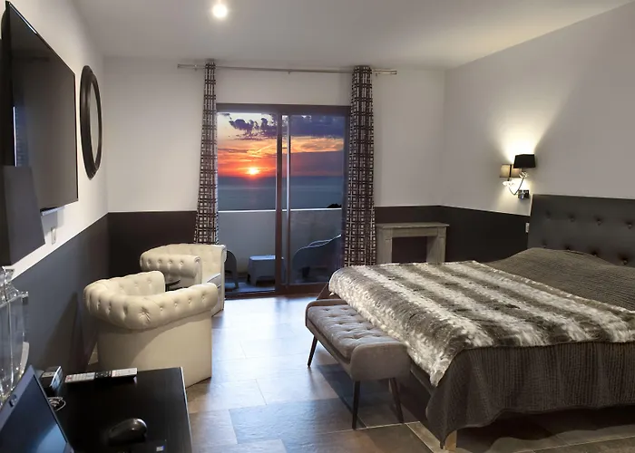 Ferayola Otel